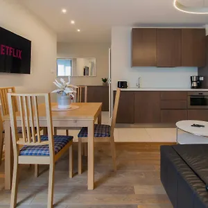 Contemporary Piłsudskiego Street Apartament Kraków